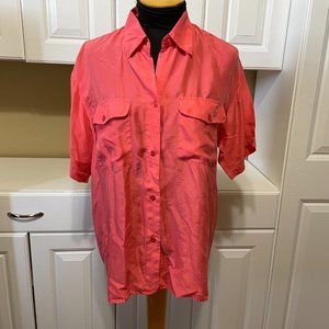 Stephanie Kay Hand Washable 100% Silk Coral Blouse Two Pockets M Short Sleeve